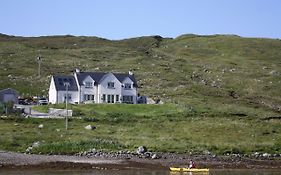 Lochedge Lodge